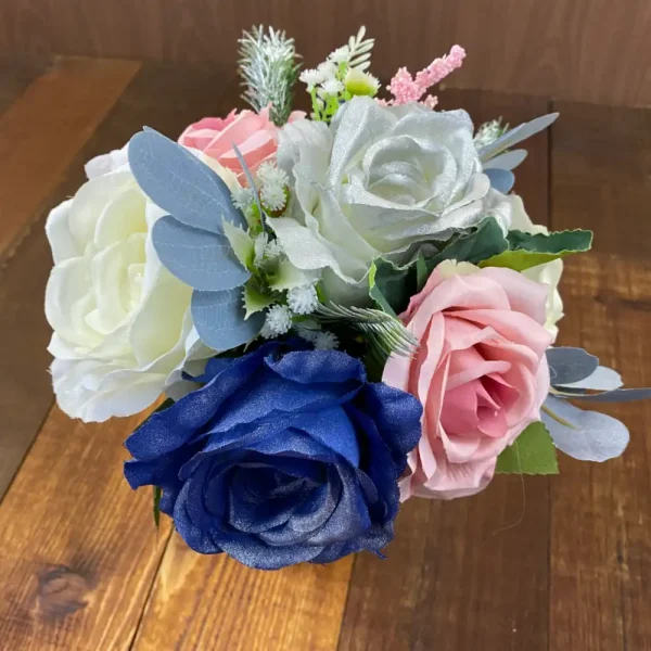 Ramo de Novia Blanco Azul Gris Plateado y Palo Rosa con Flores 3