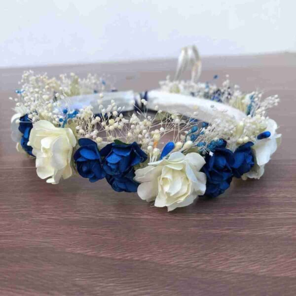 Corona Azul y Beige con Flores scaled scaled 1